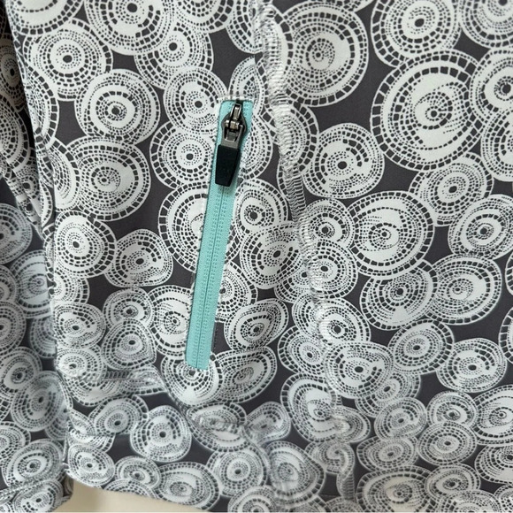 Peter Millar Jacket Womens Small E4 Full Zip Long Sleeve Run Travel UPF Cruise + - Picture 7 of 12